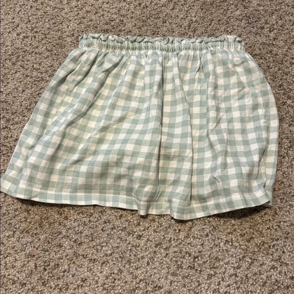 Gap Kids 100% Cotton Light Sage Green and White Gingham Size 4T Built In Shorts